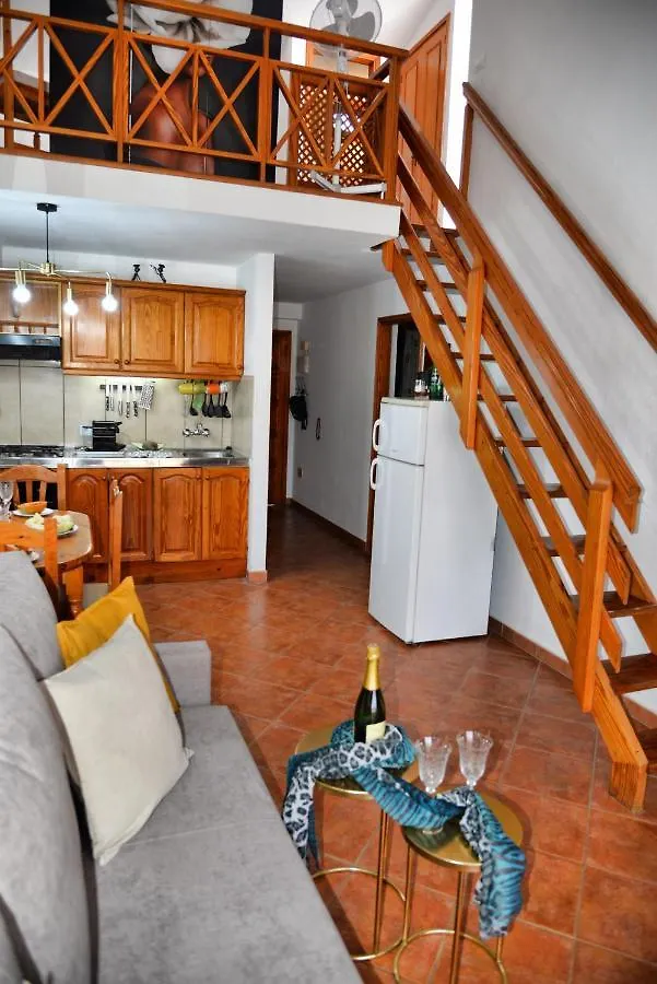 Panorama Old City Ocean View Apartment  لوس كريستيانوس