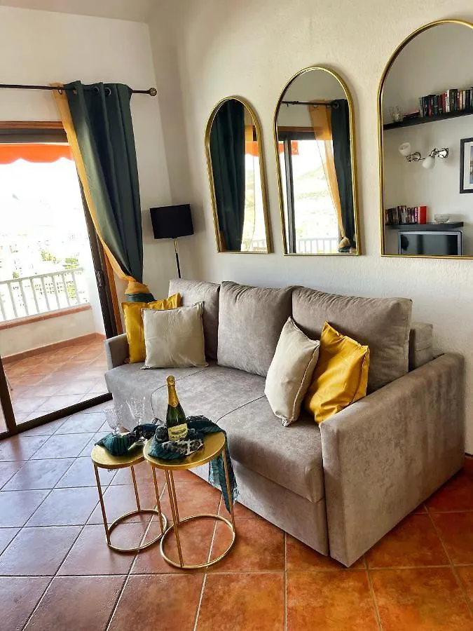 Panorama Old City Ocean View Apartment إسبانيا